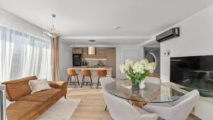 salon z aneksem kuchennym apartament premium Wieliczka