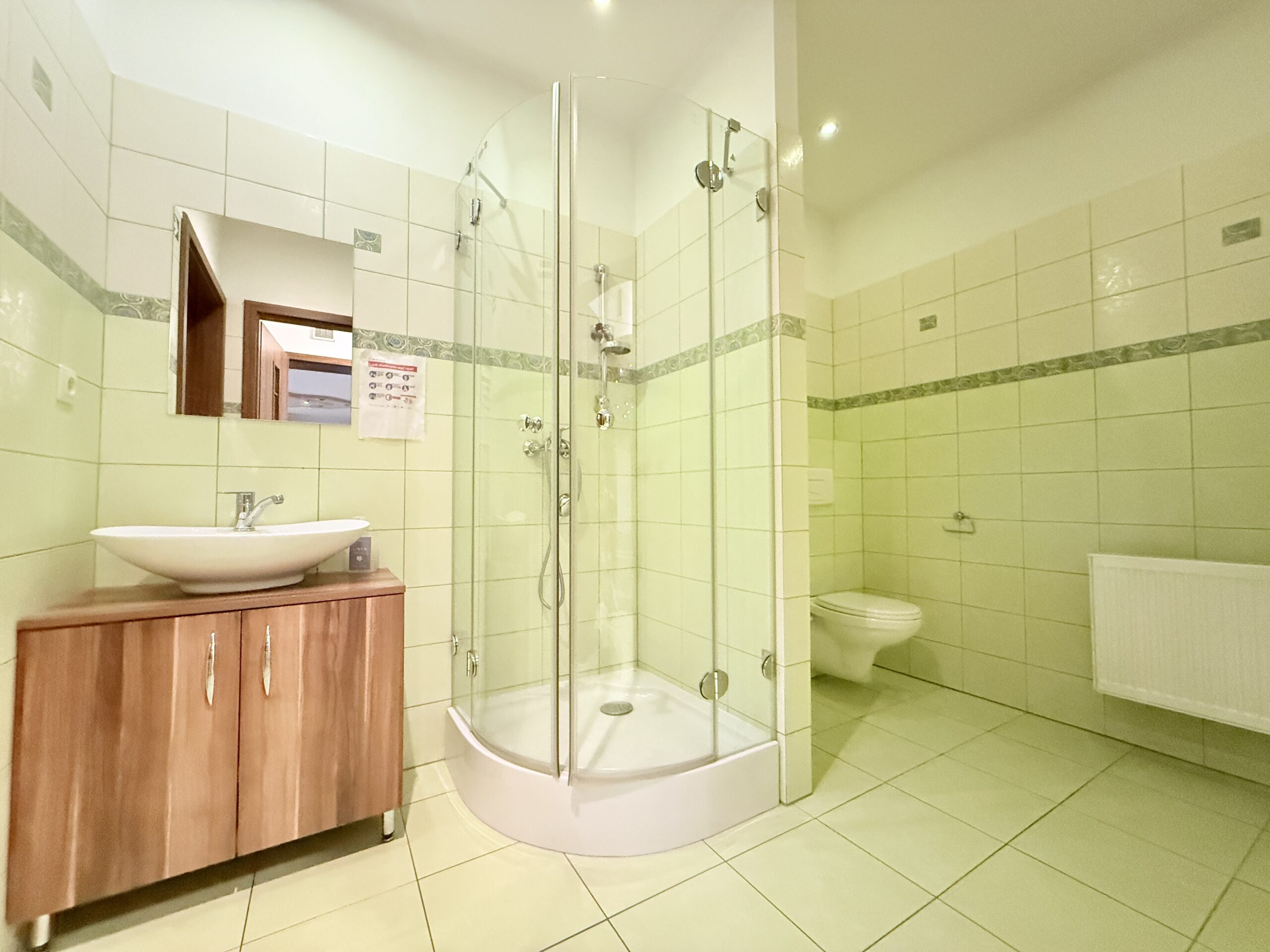 ŁAZIENKA lokal do wynajęcia wieliczka słowackiego