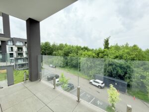 balkon z widokiem na zielen mieszkanie Verde Wieliczka Livio