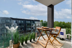 Balkon w mieszkaniu osiedle Verde Wieliczka idealne miejsce do relaksu Livio